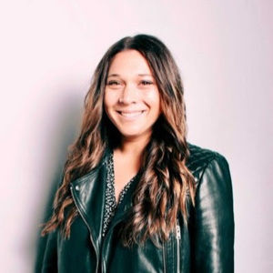 Meet your Posher, Julia